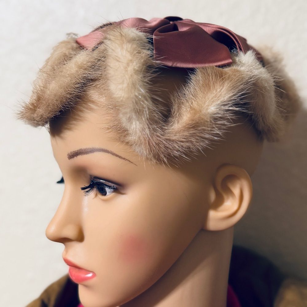 Vintage 50’s Mink Fur Open Fascinator Hat With Mauve Satin Bow
